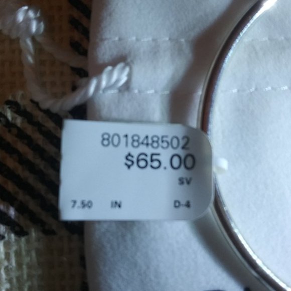 Pandora Moments Bangle Bracelet - Picture 4 of 4